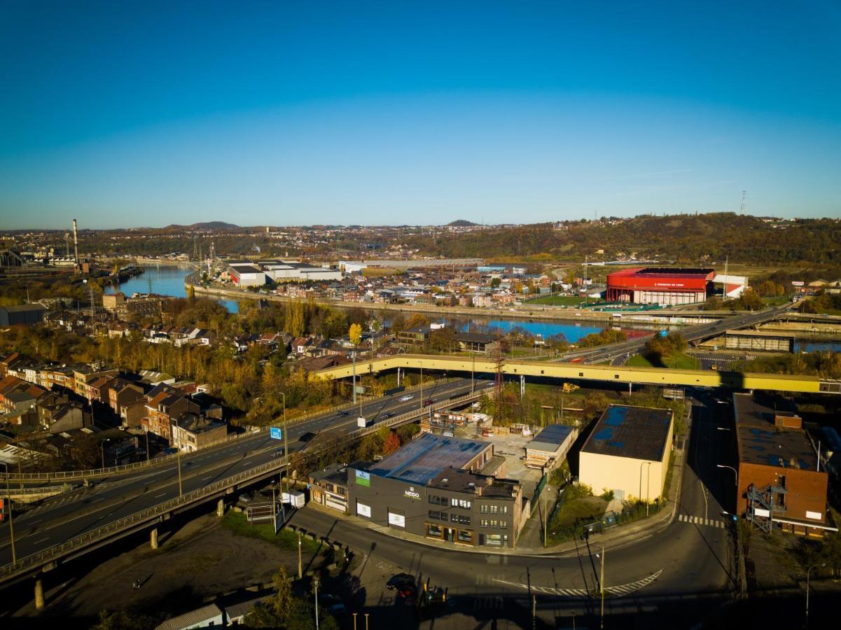 Fenetre Sur Le Standard De Liege Daire Ougree Dış mekan fotoğraf